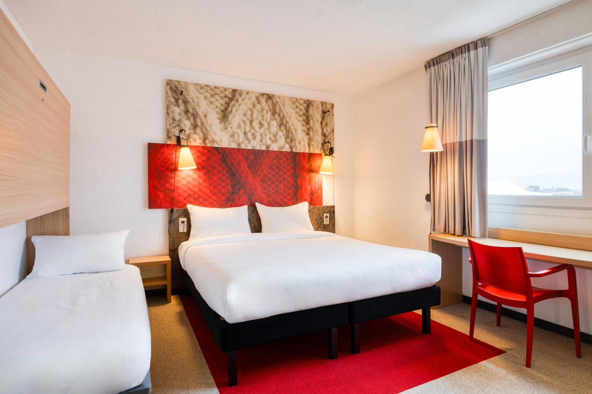B&B Hotel Mons Gare Экстерьер фото